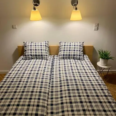 Charming In Old Mokotow Διαμέρισμα *