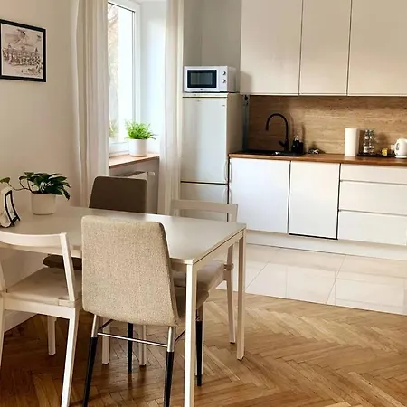 Charming In Old Mokotow *